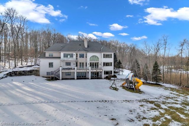 4359 Longview Drive, Lapeer, MI 48446