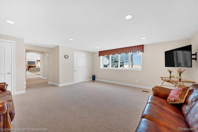 4359 Longview Drive, Lapeer, MI 48446