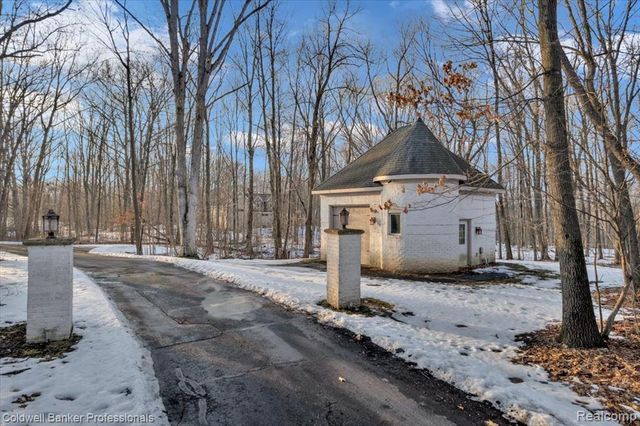 4359 Longview Drive, Lapeer, MI 48446
