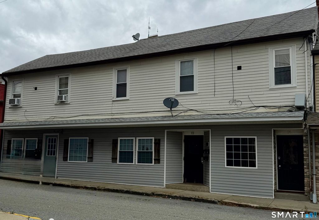 10 Center Street, Killingly, CT 06239