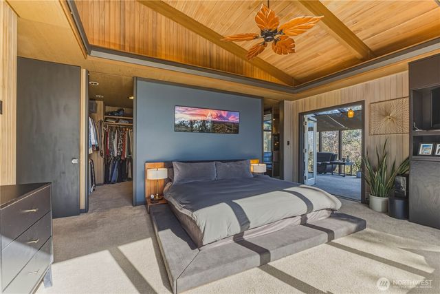 218 Sunnyslope Heights Road, Wenatchee, WA 98801