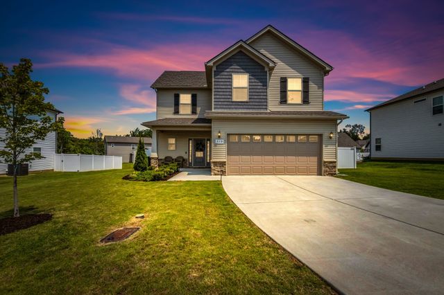 319 Durum St, Shelbyville, TN 37160