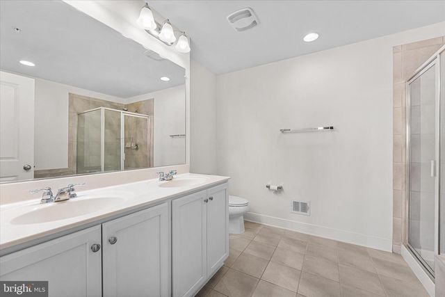 44027 ETNA TER, Chantilly, VA 20152