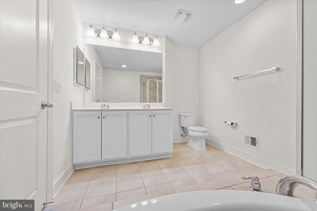 44027 ETNA TER, Chantilly, VA 20152