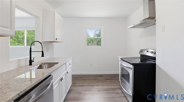 5431 W Hundred Rd, Chester, VA 23831
