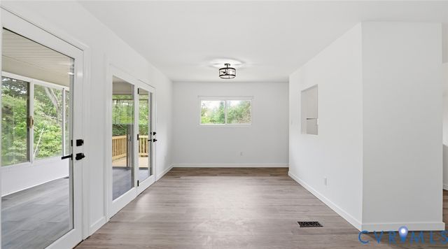 5431 W Hundred Rd, Chester, VA 23831