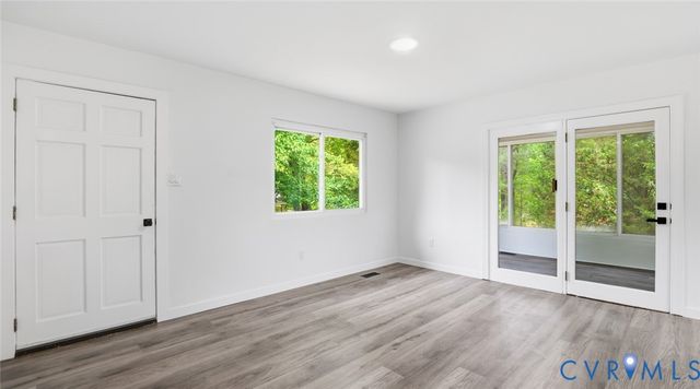 5431 W Hundred Rd, Chester, VA 23831