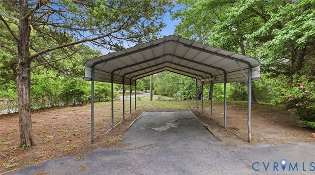 5431 W Hundred Rd, Chester, VA 23831