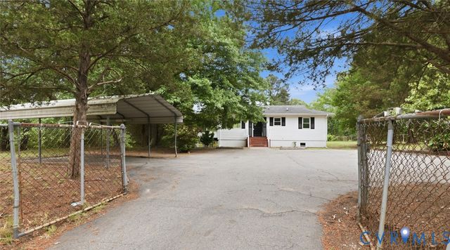 5431 W Hundred Rd, Chester, VA 23831