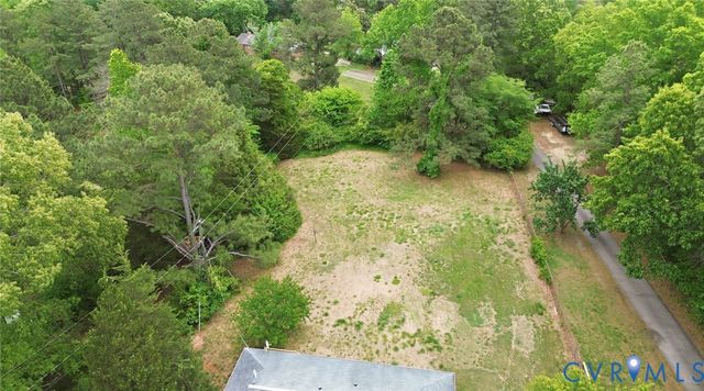 5431 W Hundred Rd, Chester, VA 23831
