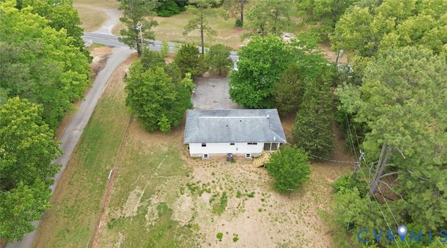 5431 W Hundred Rd, Chester, VA 23831