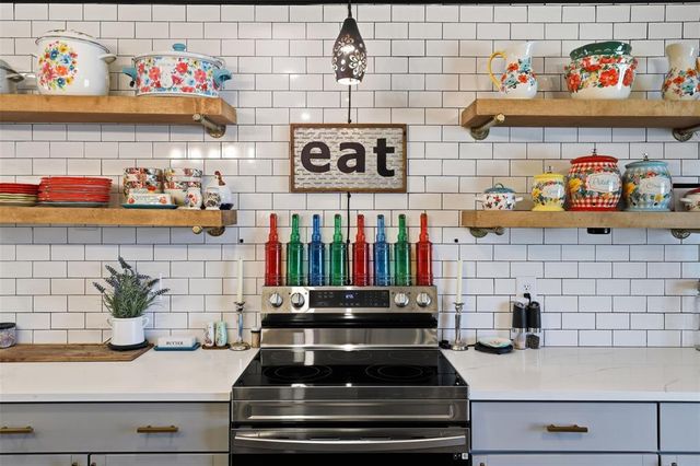 6000 Broadmoor Avenue, Oklahoma City, OK 73132