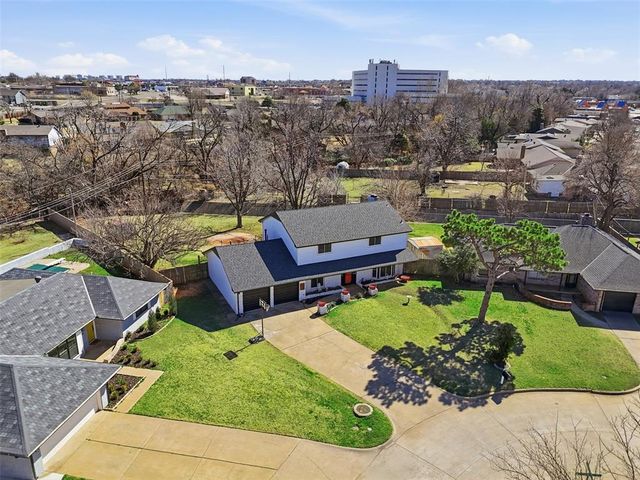 6000 Broadmoor Avenue, Oklahoma City, OK 73132