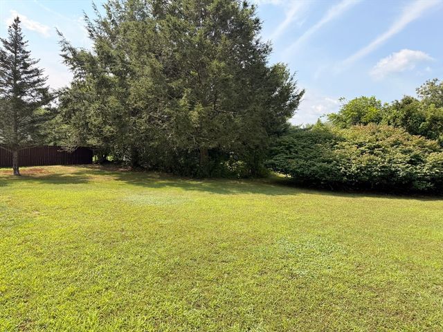 446 Lindsey St, Attleboro, MA 02703
