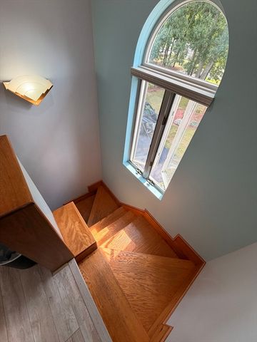 446 Lindsey St, Attleboro, MA 02703
