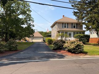 446 Lindsey St, Attleboro, MA 02703