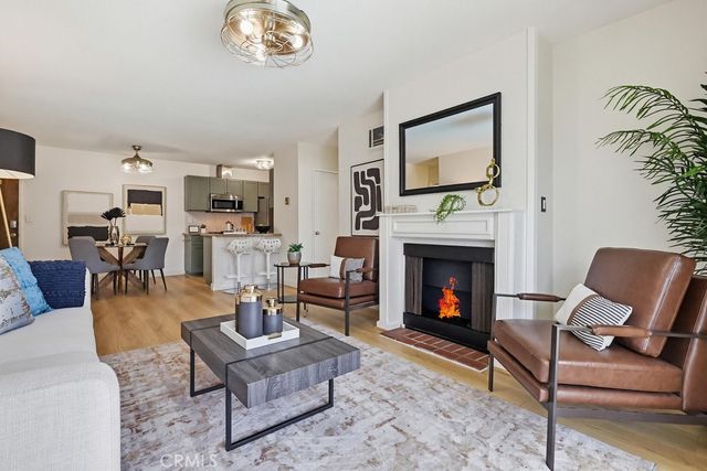 3640 Cardiff Avenue 210, Los Angeles, CA 90034