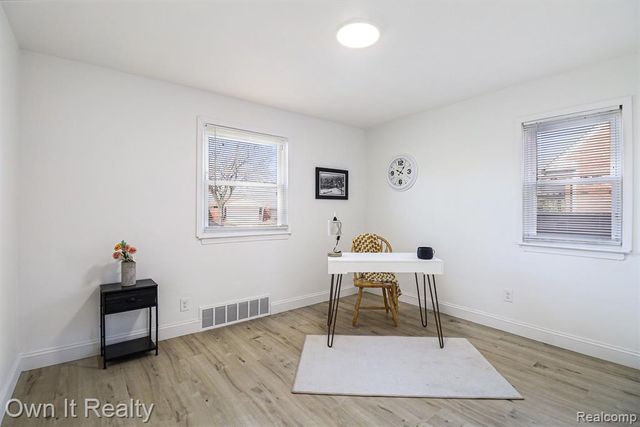 12066 Bramell, Redford, MI 48239