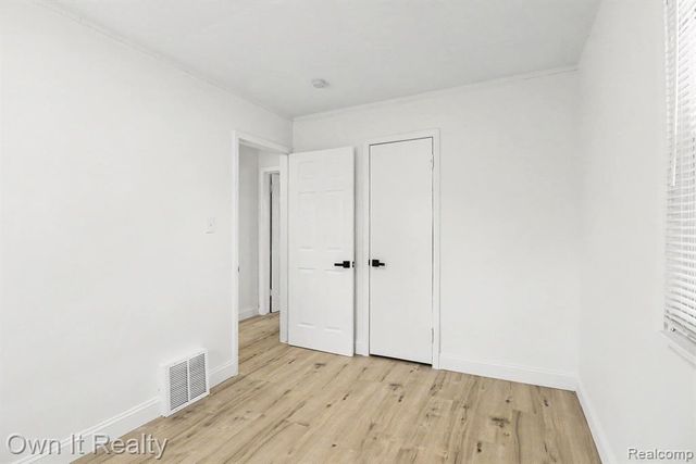 12066 Bramell, Redford, MI 48239