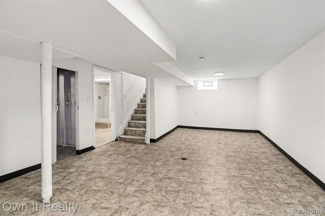 12066 Bramell, Redford, MI 48239