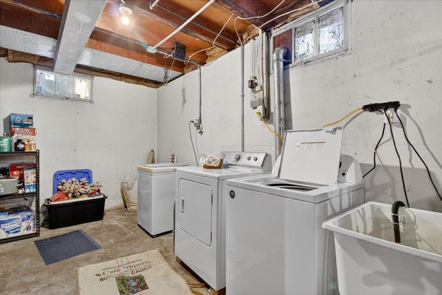 725 Berry Street, Stoughton, WI 53589