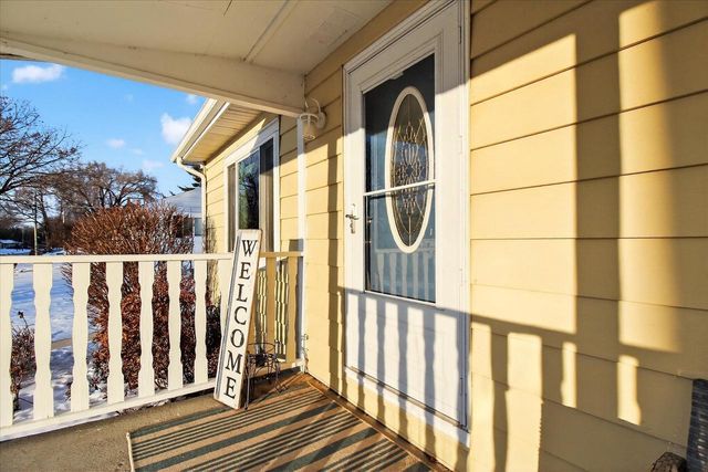 725 Berry Street, Stoughton, WI 53589