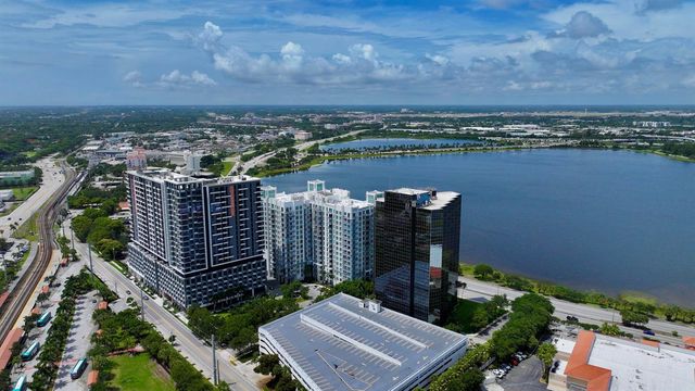 300 S Australian Avenue 703, West Palm Beach, FL 33401