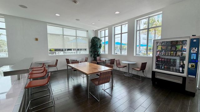 300 S Australian Avenue 703, West Palm Beach, FL 33401
