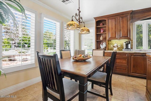 27139 Crystal Springs Road, Canyon Country, CA 91387