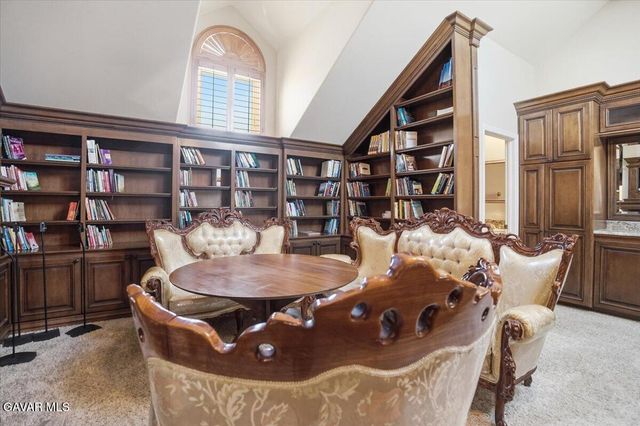 27139 Crystal Springs Road, Canyon Country, CA 91387