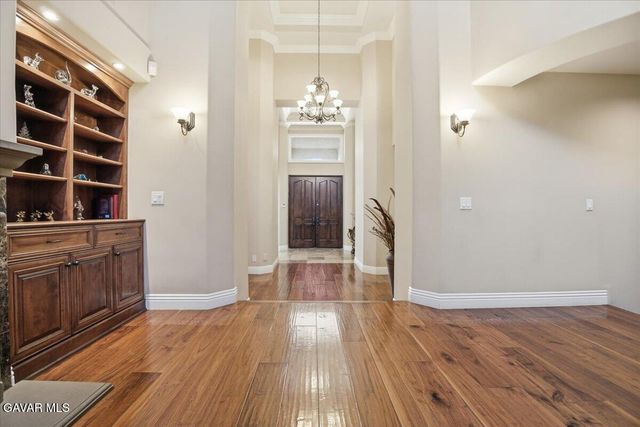 27139 Crystal Springs Road, Canyon Country, CA 91387