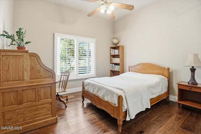 27139 Crystal Springs Road, Canyon Country, CA 91387