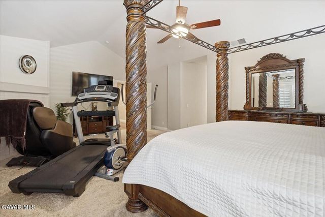 27139 Crystal Springs Road, Canyon Country, CA 91387