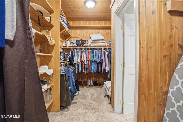 27139 Crystal Springs Road, Canyon Country, CA 91387