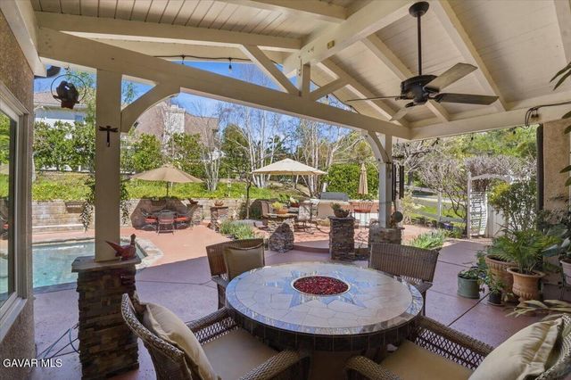 27139 Crystal Springs Road, Canyon Country, CA 91387