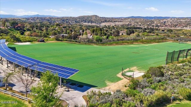 27139 Crystal Springs Road, Canyon Country, CA 91387