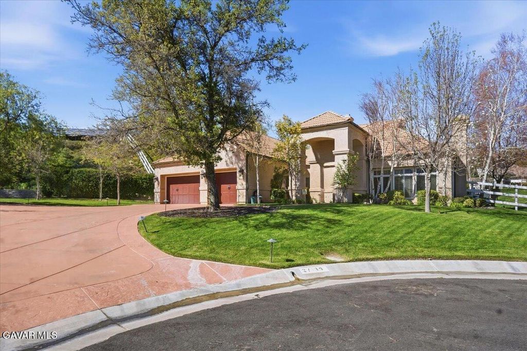 27139 Crystal Springs Road, Canyon Country, CA 91387