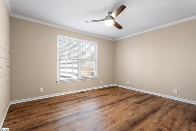 2075 Cowens Bridge Road, Gray Court, SC 29645