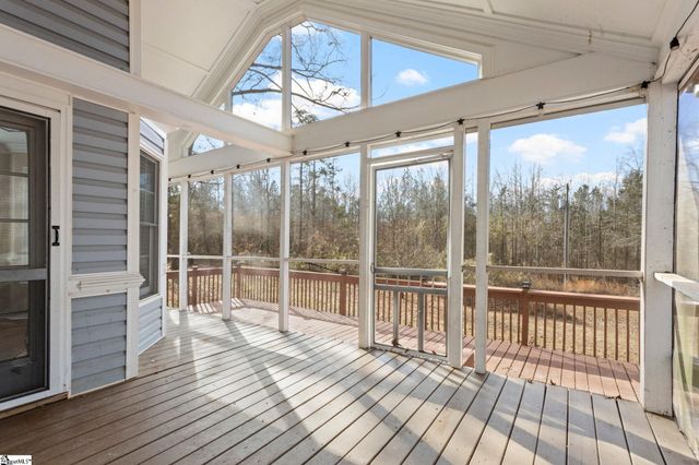 2075 Cowens Bridge Road, Gray Court, SC 29645