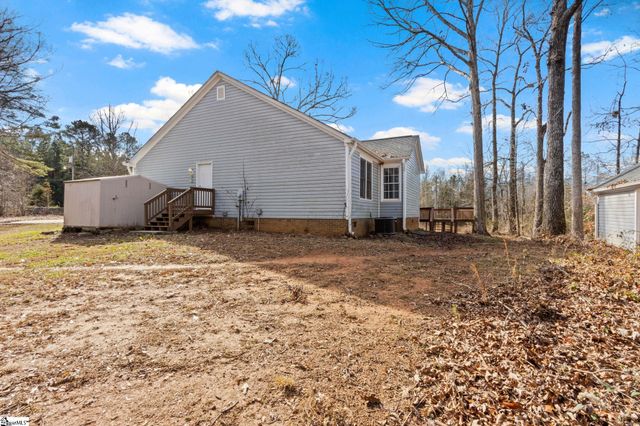 2075 Cowens Bridge Road, Gray Court, SC 29645