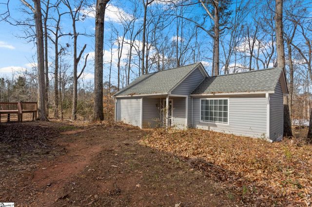2075 Cowens Bridge Road, Gray Court, SC 29645
