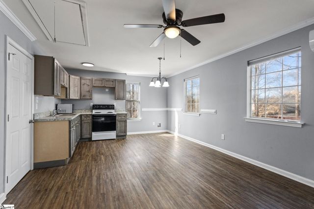 2075 Cowens Bridge Road, Gray Court, SC 29645