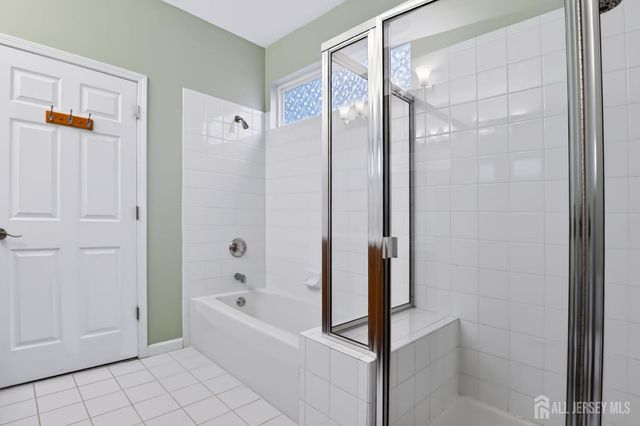 8 George W Helme Drive, Helmetta, NJ 08828