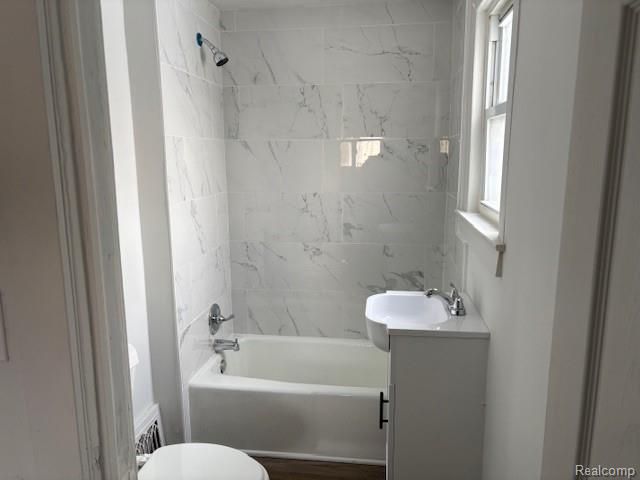 285 Voorheis Street, Pontiac, MI 48341