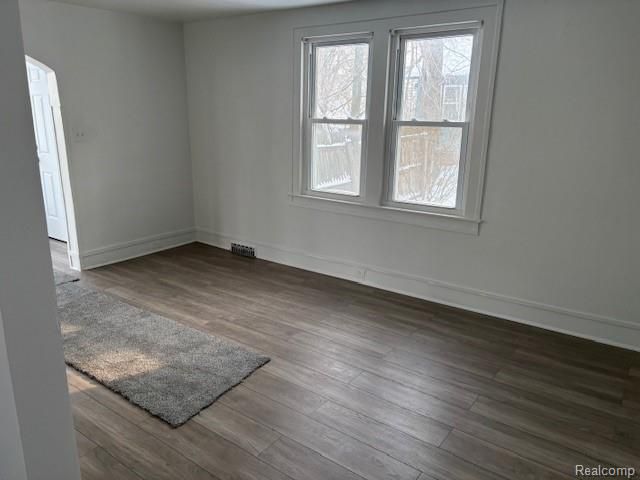 285 Voorheis Street, Pontiac, MI 48341