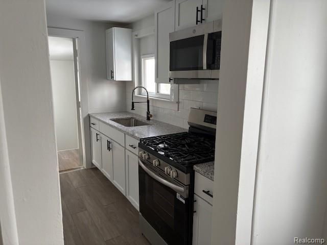 285 Voorheis Street, Pontiac, MI 48341