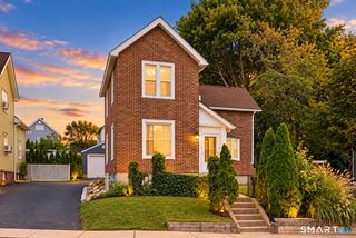 32 Jubilee Street, New Britain, CT 06051