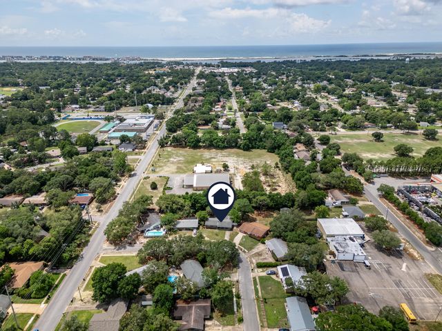 406 NW Sherry Circle, Fort Walton Beach, FL 32548