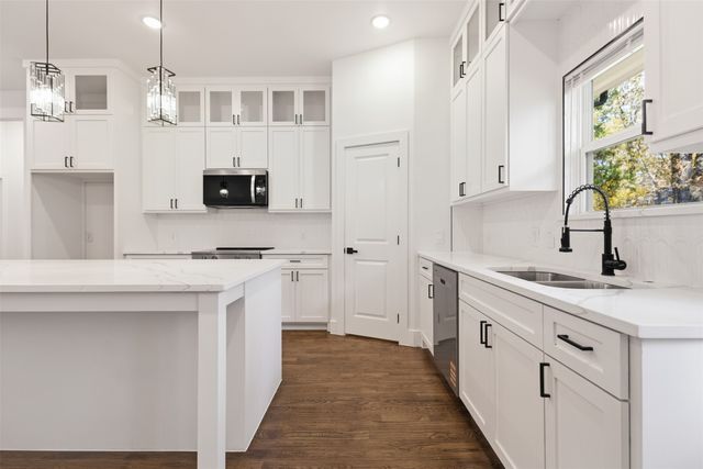 212 E Beachwood Loop, Trinidad, TX 75163