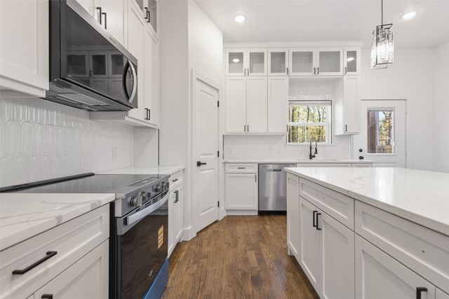 212 E Beachwood Loop, Trinidad, TX 75163